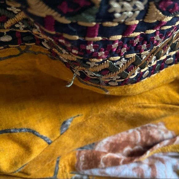 Soft Surroundings Etana Mustard Yellow Floral Embroidered Tunic Top Size Small - Picture 11 of 11